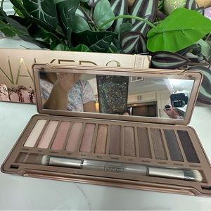 NAKED3 Urban Decay , 12x13g/o.045 oz, Eyeshadow Palette